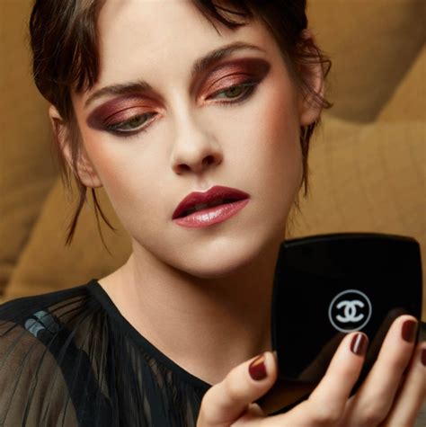 chanel fall 2023 makeup|chanel makeup fall winter 2023.